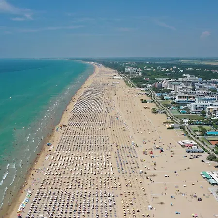 Apartment Cozy In A With Swimming Pool Bibione